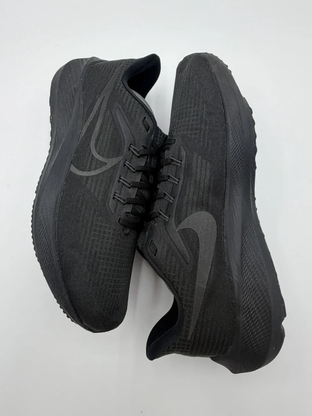 Nike Air Zoom Pegasus 40 Men’s Size 11.5 Running/Walking Shoes 'Triple Black'